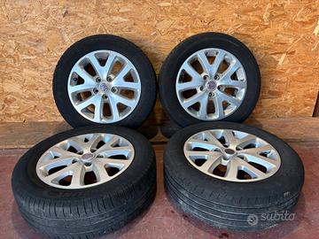 4 RUOTE CERCHI IN LEGA 16" FIAT SEDICI ANNO 2010