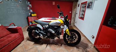 Ducati Scrambler ICON-2023