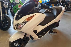 HONDA FORZA 300 2014