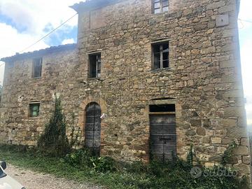 Rustico / Casale di 60 m² con 4 locali a Città di 