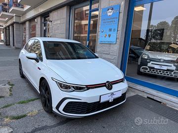Volkswagen Golf GTI 2.0 TSI DSG PERFORMANCE