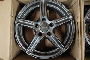 Cerchi in lega 16"