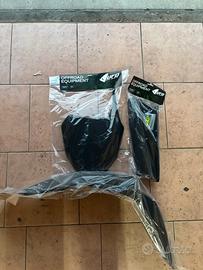 PLASTICHE RMZ 250 NUOVE