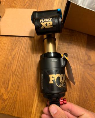 FOX FLOAT X2 FACTORY 2026 210x55 NUOVO MAI MONTATO