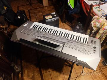 tastiera yamaha Tyros2