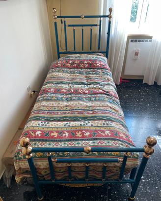 letto singolo in ferro azzurro dorato - E. Tavella