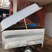 Rimorchio per trasporto cani