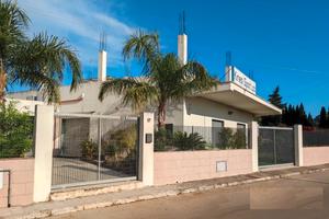 Locale Commerciale Disponibile