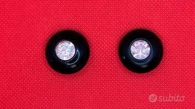 Orecchini a clip rotondi neri con strass centrale