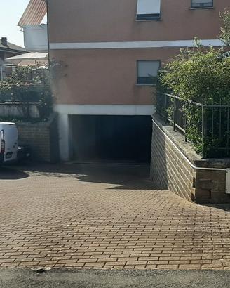 Garage Box a Labico S. Maria