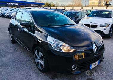 Renault Clio 1.2 GPL 90K KM!