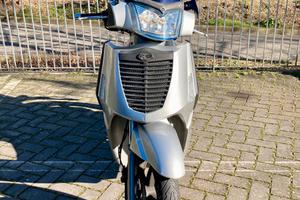 Scooter Kimco People 300 S