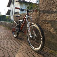 specialised enduro evo, mountain bike, MTB