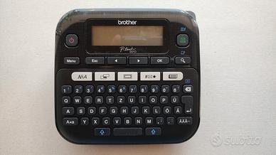 Stampante per etichette Brother P-touch D210