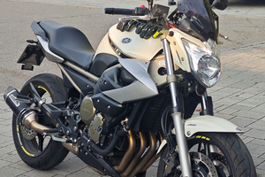 Yamaha XJ6