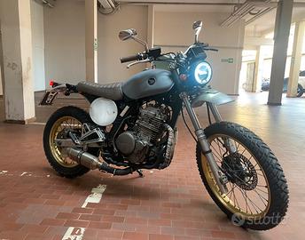 Honda Dominator 650 Cafe' Racer
