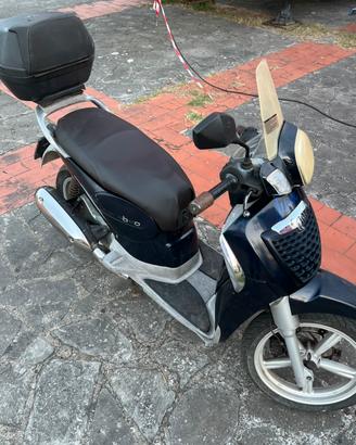 Scarabeo 125 anno 2009 tel 3387234047