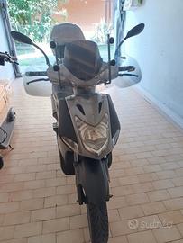 scooter Kymco Agility 125