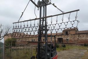 Erpice leggero a denti triangolari