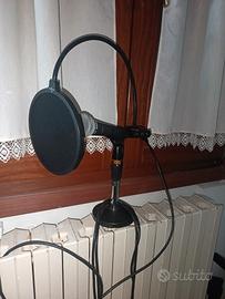 piedistallo da tavolo per microfono con antipop 