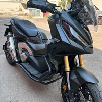 Honda xadv 750