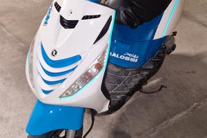 piaggio zip 