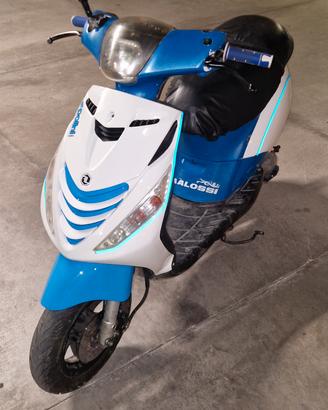 piaggio zip 