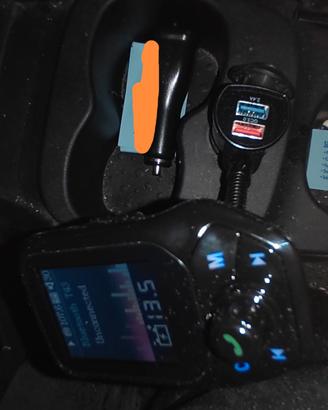 Trasmettitore FM Auto Lettore MP3