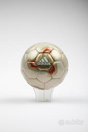 Adidas Fevernova 2002 FIFA World Cup Official