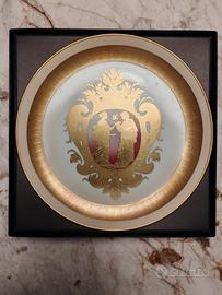 Piatto ornamentale - Oreficeria su porcellana