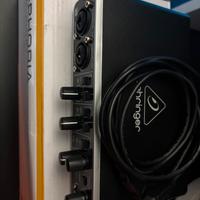 Scheda audio Behringer u-phoria umc204hd