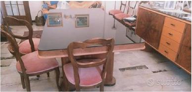 Tavolo da salotto anni 50 di fattura artigianale