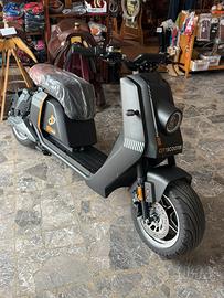 Scooter marca smarda elettrico