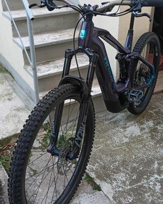 HAIBIKE stupenda - praticamente nuova.