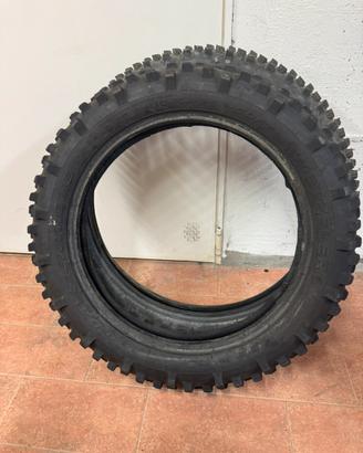 Coppia gomme enduro metzeler capra