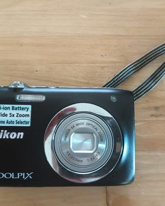 Nikon coolpix s2600
