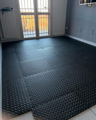 Pavimento gommato 60x60x10mm - 11mq