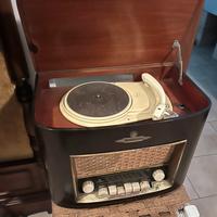 Radio giradischi d’epoca