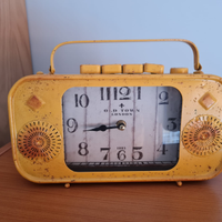 Orologio stile vintage a radiolina