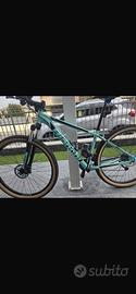 Bicicletta bianchi pari al nuovo