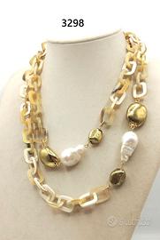 Collana CORNO naturale, PERLE scaramazze e ottone