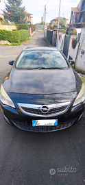 Opel Astra J Sportstourer 1.7 Cosmo 110 c v