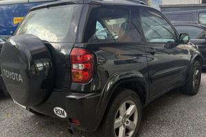 TOYOTA RAV4 4x4 PASSO CORTO -2004 -VINTAGE