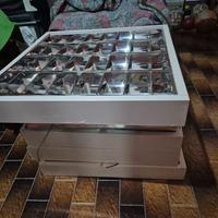 lampade con tubi LED