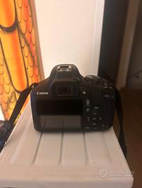 Canon eos 2000d