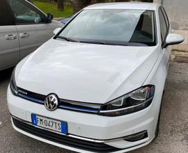 VOLKSWAGEN Golf 7ª serie - 2017