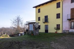 CASA SEMINDIPENDENTE A MARENTINO