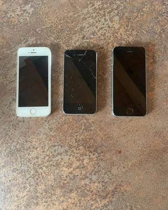 Lotto iPhone per pezzi di ricambio (iPhone 4 / 5)