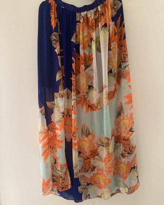 Gonna con fantasia di foglie e fiori
