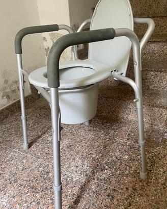 Sedia comoda WC per anziani